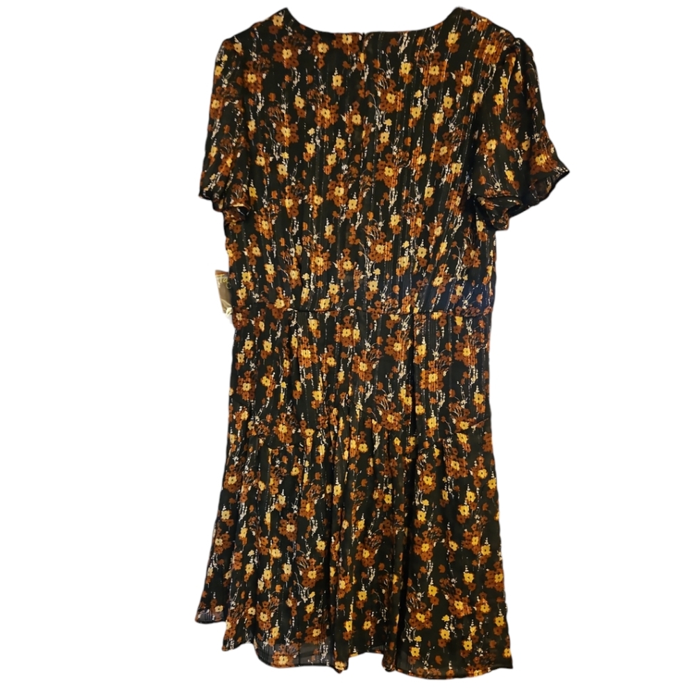 NWT Taylor Womens Dress Size 12